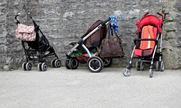 Barnevogne med på tur – vælg den rigtige