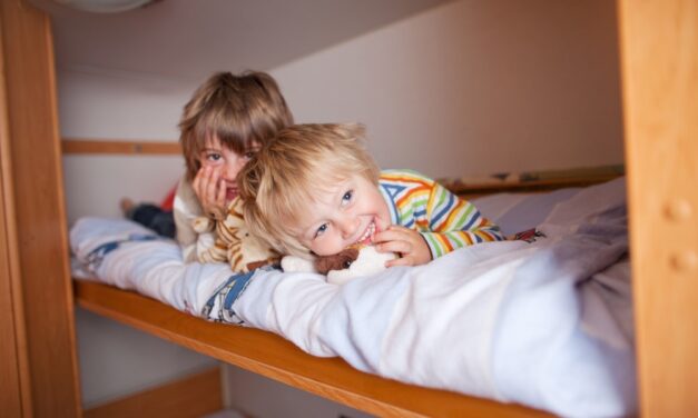 Derfor elsker børn at sove i køjesenge